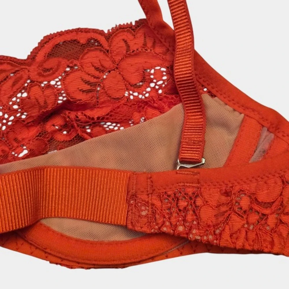 Free People We‎ Are HAH Lace Hook Up Bra Underwire Red B 30-38 Sexy Feminine NWT